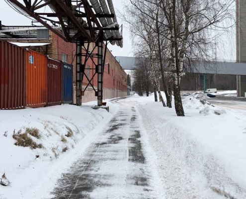 Проход по территории в компанию Вышивка Проход по территории в компанию Вышивка